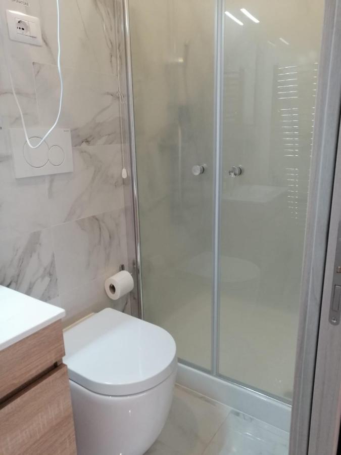 Delcicer Casa Vacanze O Camera Privata ガラティーナ エクステリア 写真